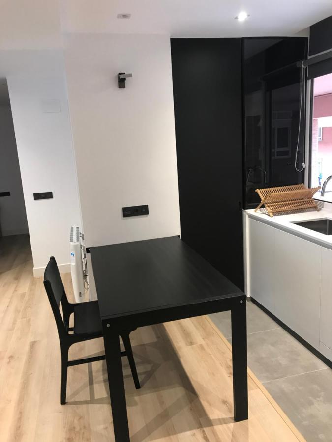 Small Lux Beachcity Close To The River,Metro And Parking Билбао Екстериор снимка